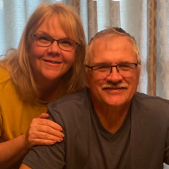 Meet your Posher, Joanne - Picture 1 of 1